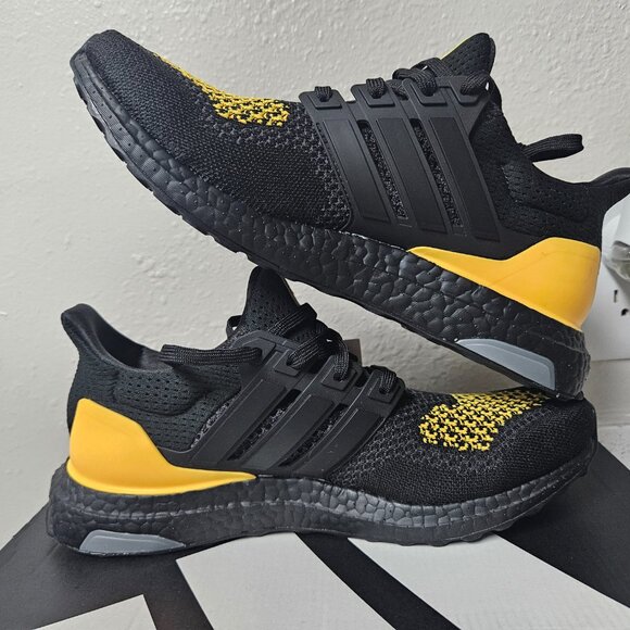 New Size 8 mens/9 womens adidas ultraboost 1.0 comfort sneaker black yellow main image 5